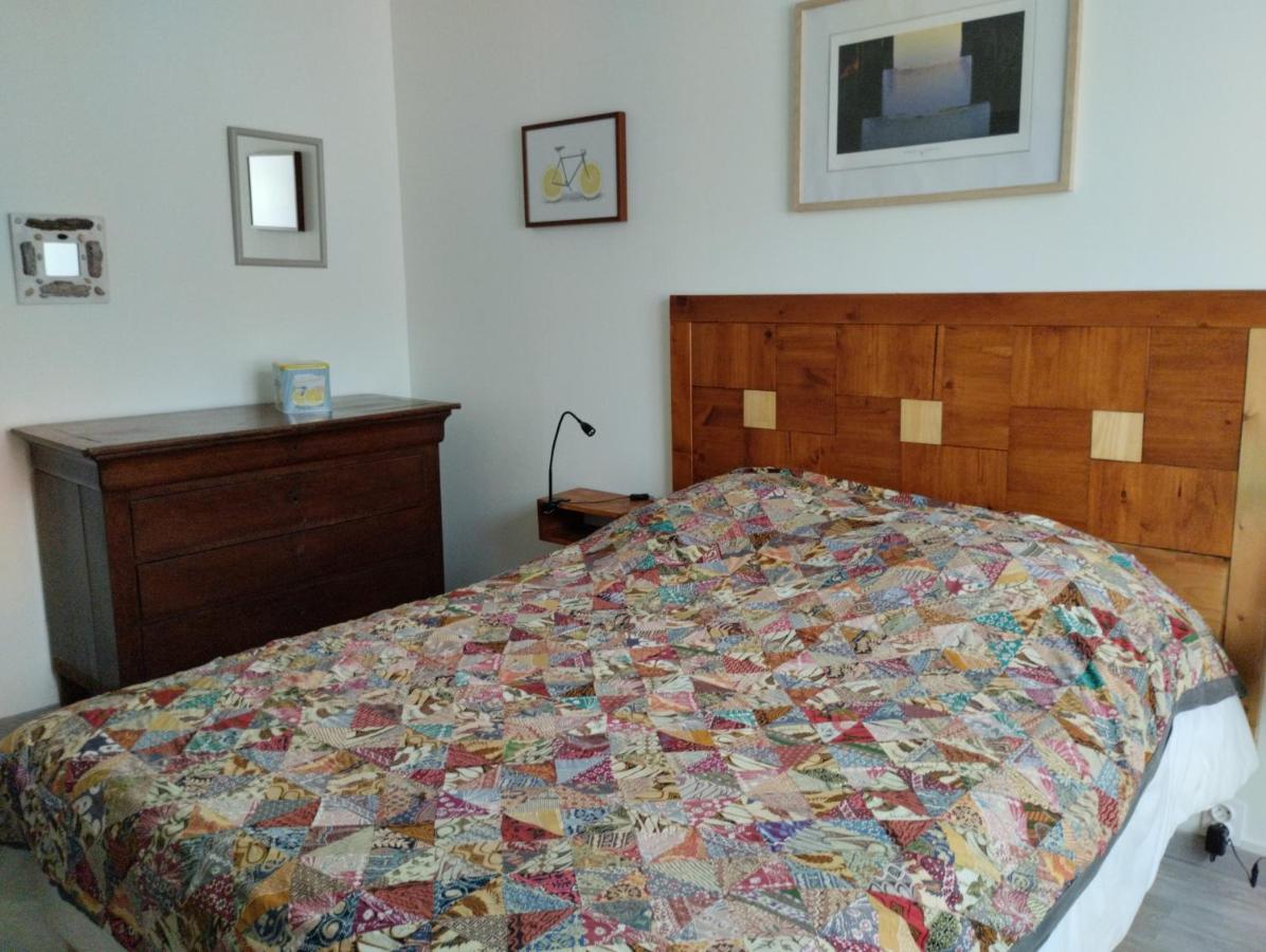 La Pause Sous Le Pin B&B Chambres D'Hotes Capestang Exteriér fotografie