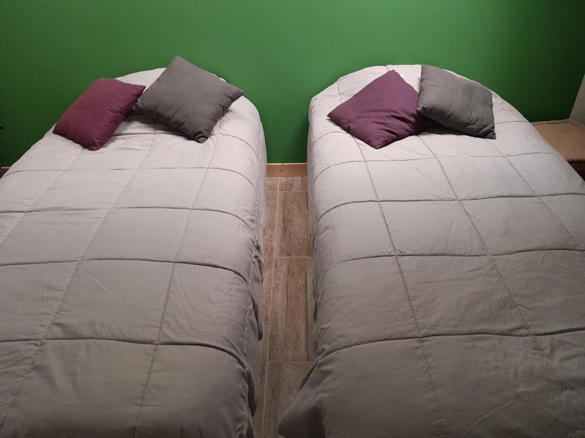 La Pause Sous Le Pin B&B Chambres D'Hotes Capestang Exteriér fotografie